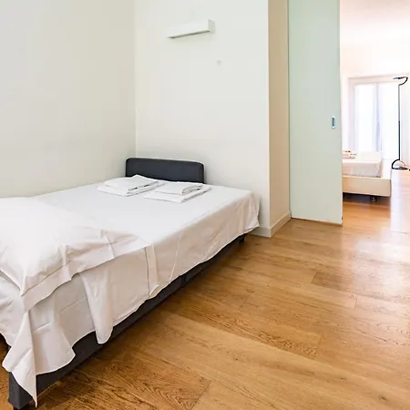 アパート Brera Livings, Charming Flat Near Duomo