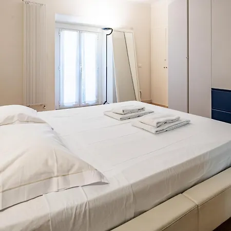 Brera Livings, Charming Flat Near Duomo Apartman